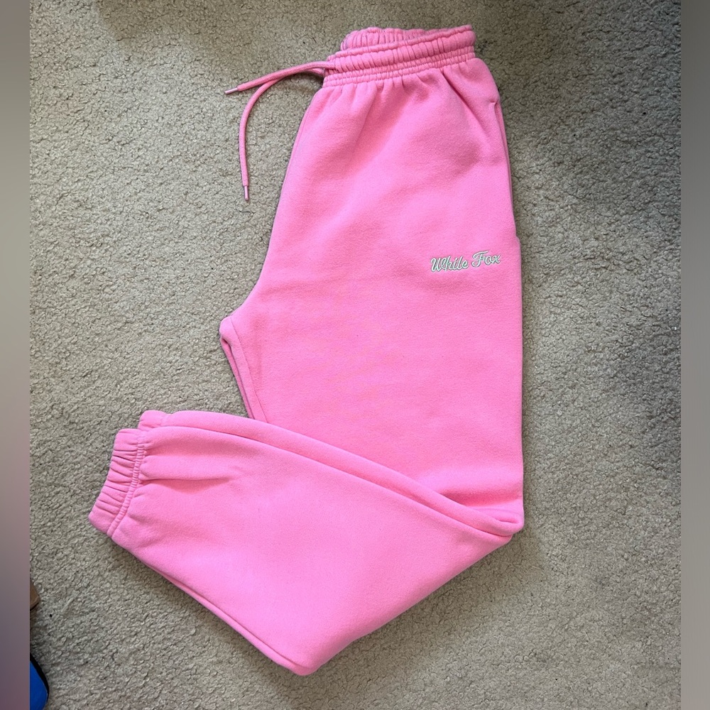White Fox Boutique Pink sweatpants